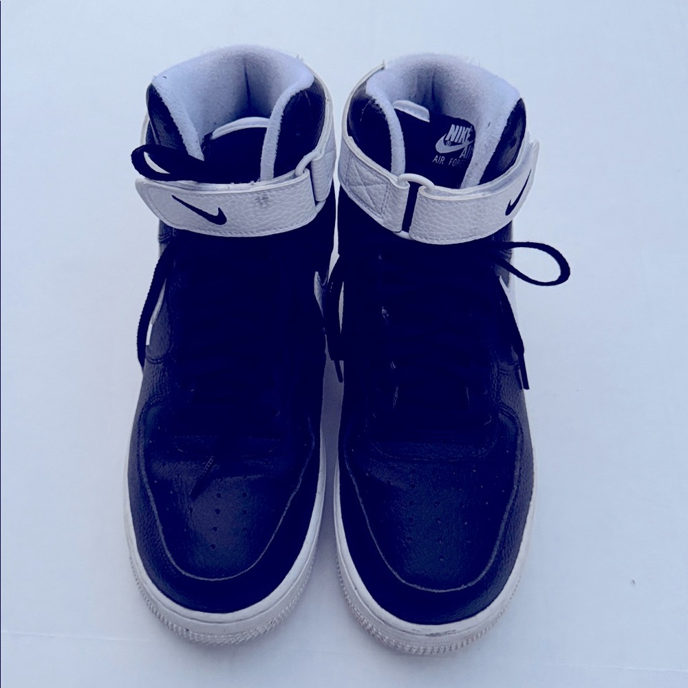 🔥 Nike Air Jordan  White Black (Men's)